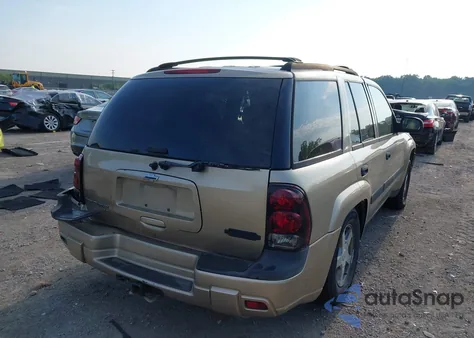 2005 Chevrolet Trailblazer Ls из США, поврежденный, VIN 1GNDT13S352343139
